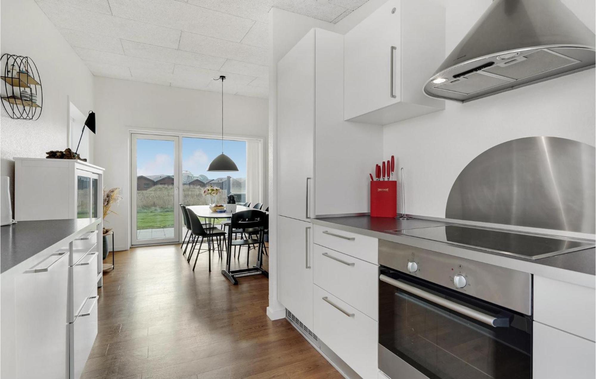 Pet Friendly Home In Ringkobing With House A Panoramic View Søndervig Buitenkant foto