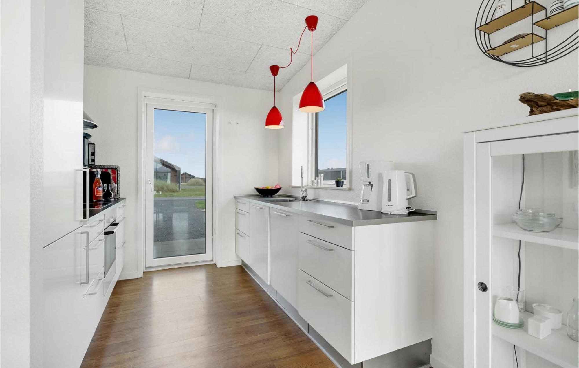 Pet Friendly Home In Ringkobing With House A Panoramic View Søndervig Buitenkant foto