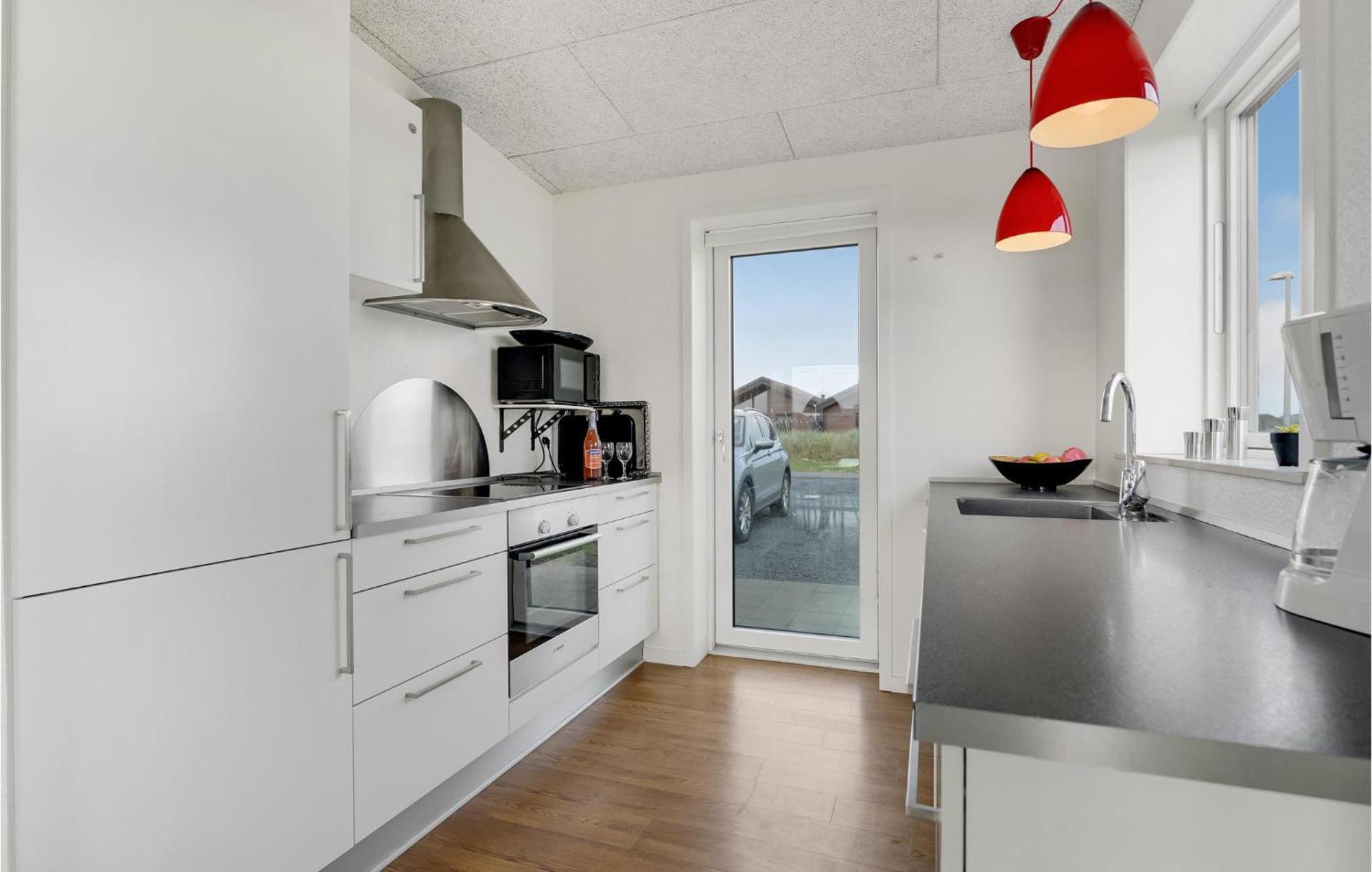 Pet Friendly Home In Ringkobing With House A Panoramic View Søndervig Buitenkant foto