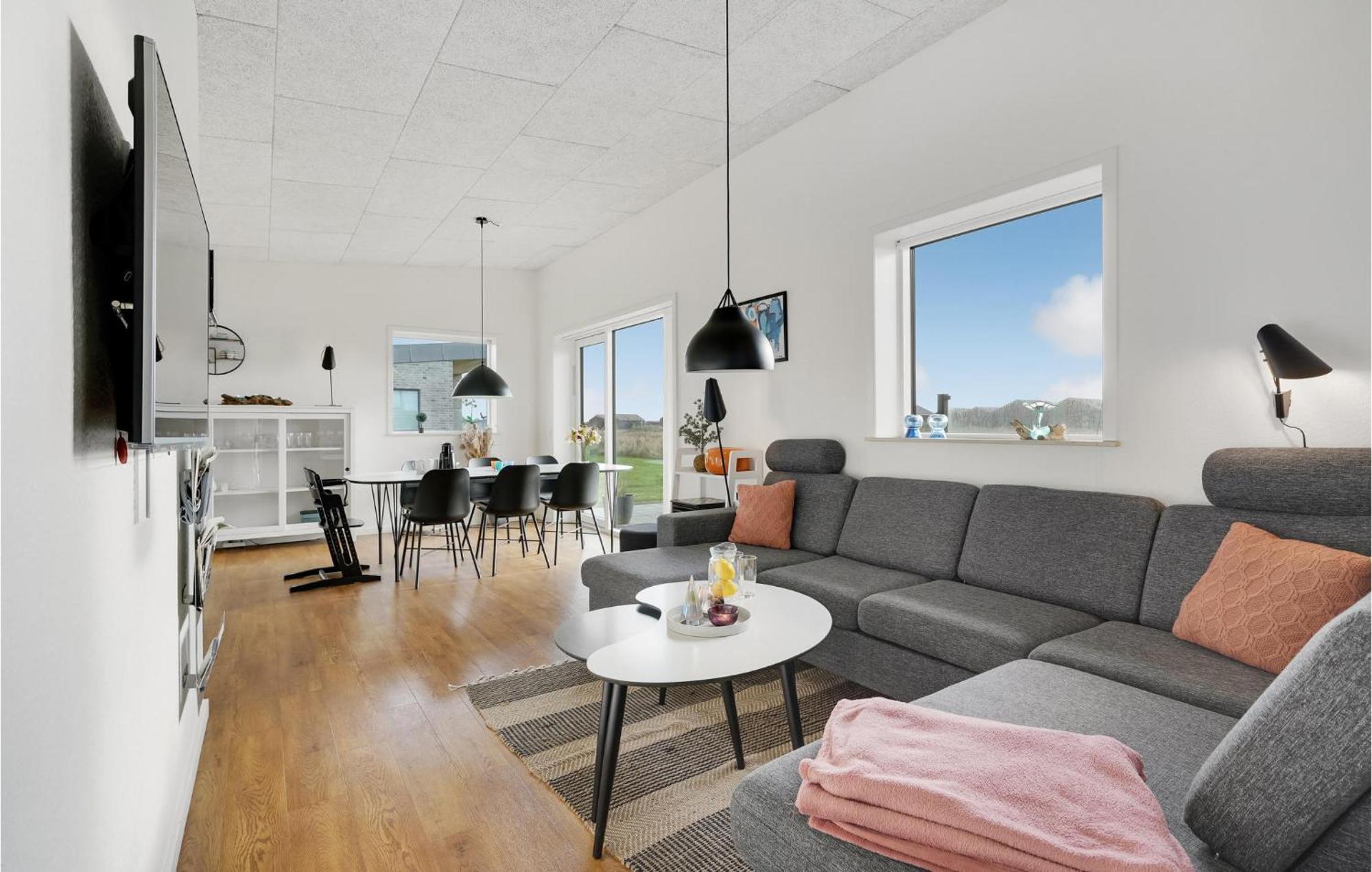 Pet Friendly Home In Ringkobing With House A Panoramic View Søndervig Buitenkant foto