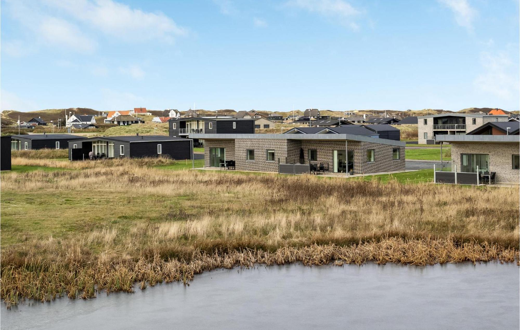 Pet Friendly Home In Ringkobing With House A Panoramic View Søndervig Buitenkant foto